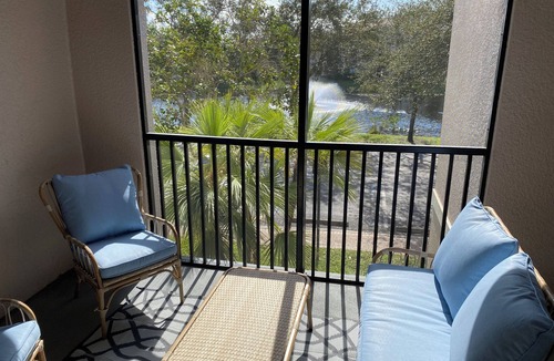 Palm Beach Gardens Condo | Cozy 1-bedroom condo in superb Palm Beach Gardens with AC