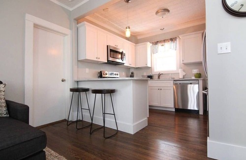 Wolfeboro Apartment | Cozy 1BR Getaway Steps from Lake Winnipesaukee