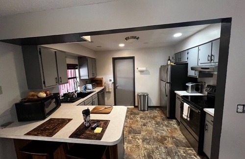 Buckhead Ridge House | Cozy 2-BD/2 BA water front home in quiet town Okeechobee