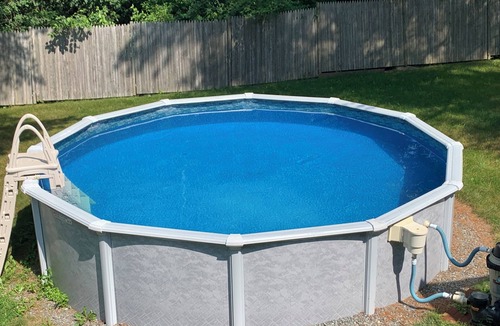 Bangor House | Cozy 2 Bedroom Home - Private Backyard with Seasonal Pool