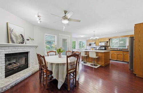 Crescent Beach House | Cozy 3BR House Near Ocean Park & Crescent Beach