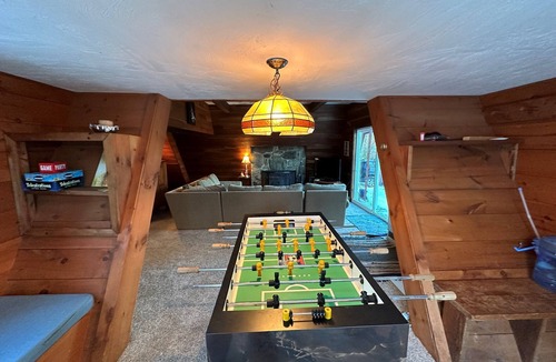 Belmont Ski Chalet | Cozy A Frame home on private 103 private acres