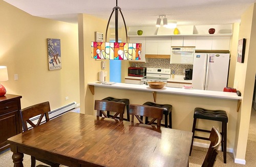 Carroll House | Cozy Bretton Woods Townhome, 1 Gig Wifi, Views Next Door to Mt Washington Resort