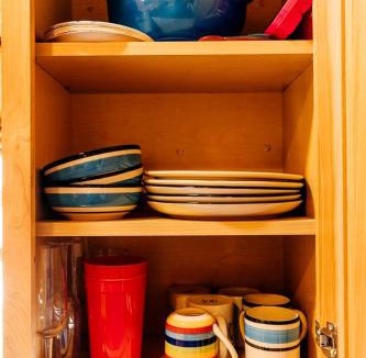 Dayton House | Cozy Cabin Perfect for a Romantic Escape with BBQ in Dayton, Wyoming