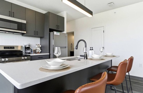 University Circle Apartment | Cozy & Central Two Bedroom Two Bathroom