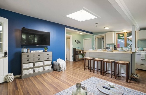 Gilmanton Cottage | Cozy cottage with private HOT TUB, lake access, Gunstock mountain & fire pit