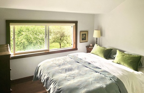 Saanich Other | Cozy Country Farmhouse