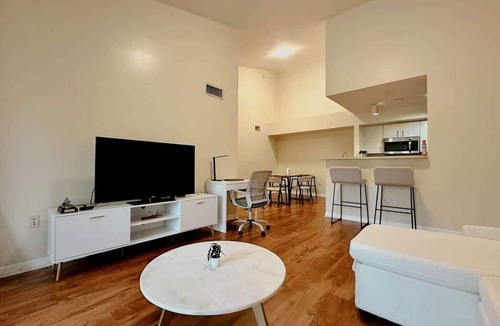 Pembroke Pines Apartment | Cozy Full 1B, 1B Apt, Kitchen, Laundry