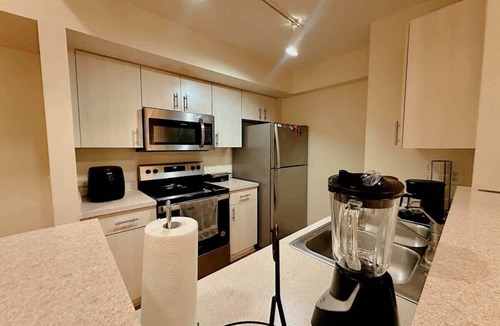 Pembroke Pines Apartment | Cozy Full 1B, 1B Apt, Kitchen, Laundry