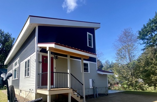 Bartlett House | COZY IN BARTLETT