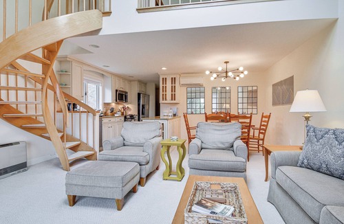 Jackson Condo | Cozy Jackson Condo w/Mtn Views & Pool Access!