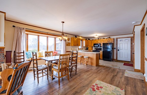 Newport Center Apartment | Cozy Lakeside Condo with Heated Pool!