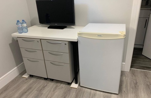 Southeast Edmonton House | Cozy Legal Basement Suite - Simple and affordable, All the necessities no fancy!