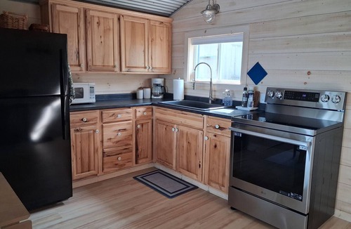 Surry Cottage | Cozy Ocean Front Cottage with Private Beach, Overlooking Acadia National Park