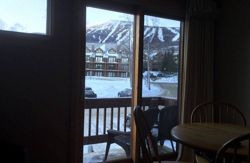 Carrabassett Valley Apartment | Cozy~ON LIFT~Studio~Sugarloaf Views~Walk to it All!