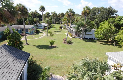 St. Lucie Village Cottage | Cozy One Bedroom Cottage on The Indian River Lagoon "Old Florida Charm"
