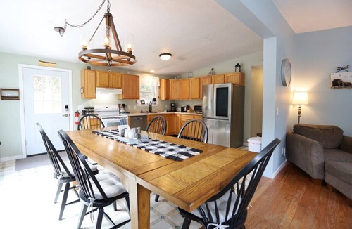 Campton House | Cozy Private Single Family Home, Campton NH