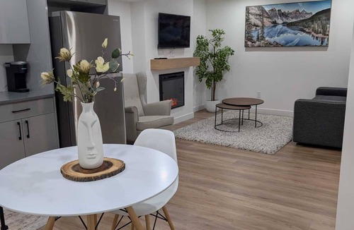 Cochrane Apartment | Cozy Private Suite Near Calgary | Easy Drive to Banff