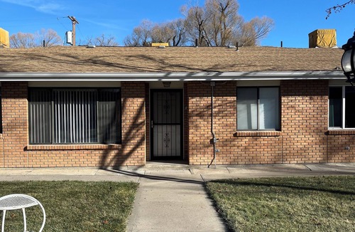 Delta Condo | Cozy, quiet 2-bedroom condo in welcoming Delta with WiFi & 1 car attached garage