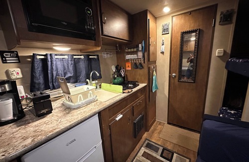 Boca Raton House | Cozy RV Studio in East Boca Raton