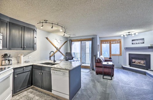 Winter Park Apartment | Cozy Ski-In/Out Winter Park Studio w/Hot Tubs!