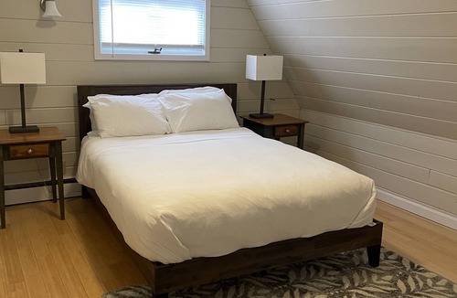 Morrisville Apartment | Cozy ski retreat on 200 acres of private groomed cross country ski trails.
