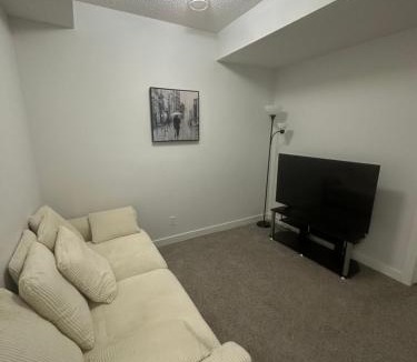 Calgary Apartment | Cozy suite close to Calgary airport