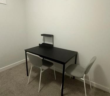 Calgary Apartment | Cozy suite close to Calgary airport