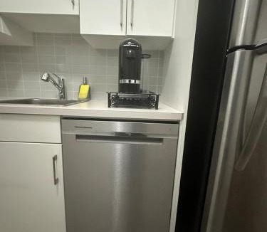 Calgary Apartment | Cozy suite close to Calgary airport