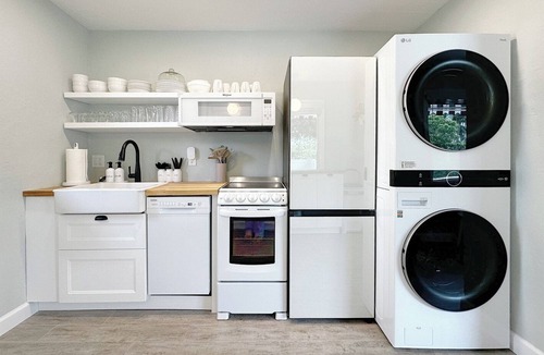 Delray Beach Cottage | Cozy two bedroom with a private porch in Delray's Hottest Neighborhood