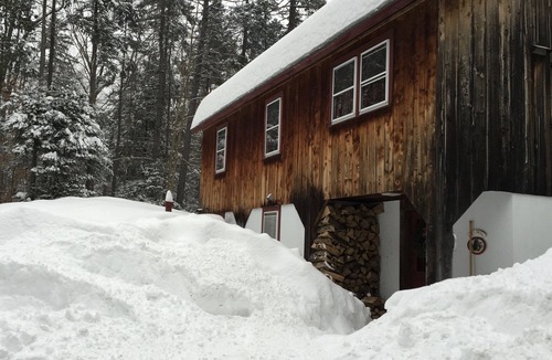 Stratton and Bromley Ski Areas House | Cozy Vermont ski house conveniently located between Stratton and Bromley Mtn.