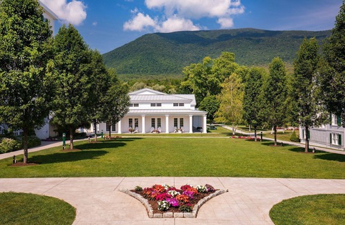 Manchester Apartment | Cupola Suite w/Mountain View + Spa Access