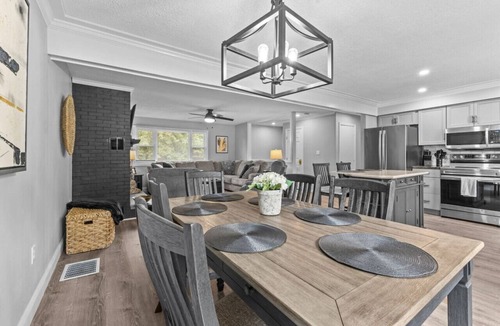 South Burlington Apartment | Cute 3BR APT - So Burlington