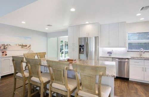Florida North Atlantic Coast House | Cutting-edge & Cozy 4 Bed 2 Bath North Palm Beach