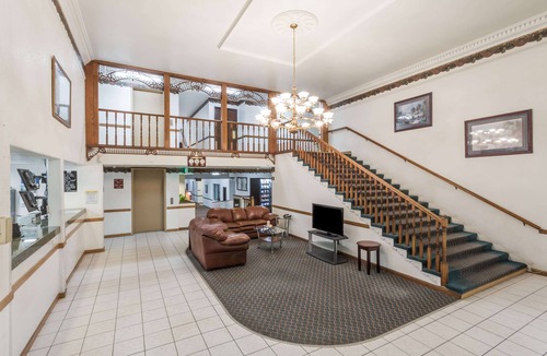 Evanston Hotel | Days Inn by Wyndham Evanston WY