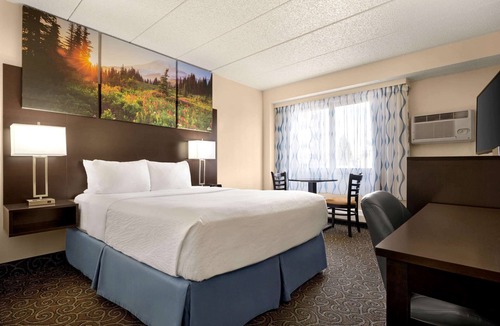 Fort Collins Hotel | Days Inn by Wyndham Fort Collins