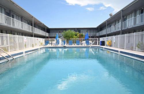 Stuart Hotel | Days Inn by Wyndham Stuart