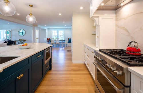 East Dennis House | Dazzling High End Home with Heated Pool, Spa and Guest House RPAM013