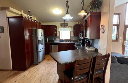 Sturgis House | Deadwood & Sturgis 5 bedroom next to golf course