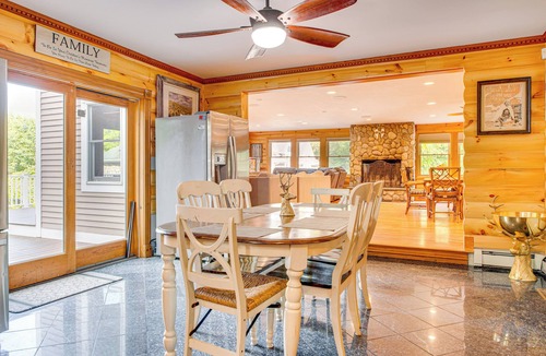 Belmont House | Deck For Entertaining: Belmont Group Getaway