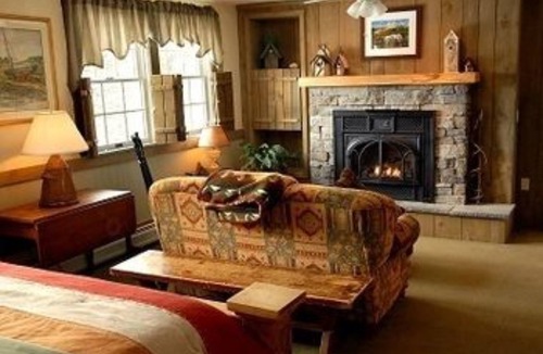 West Dover Bed & Breakfast | Deerhill Inn