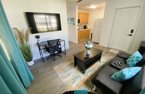 Pompano Beach Apartment | Delight Retreat Apt 4 Min Walk to Beach
