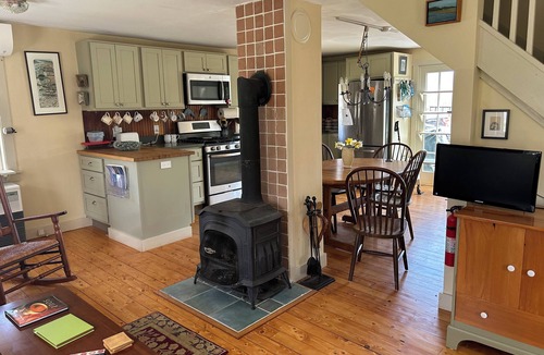 Islesboro Cottage | Delightful 2-bedroom cottage in charming Islesboro awaits you