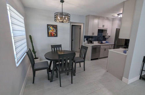 College Park Apartment | Delightful extended stay 2-bedroom apartment with EV Charging in Orlando