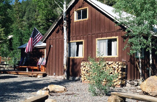 Lake City Cabin | DeLoach Cabin - on Alpine Loop - Free firewood - Free boat use