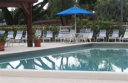 Tropic Palms Condo | Delray Racquet Club Large Two Bedroom