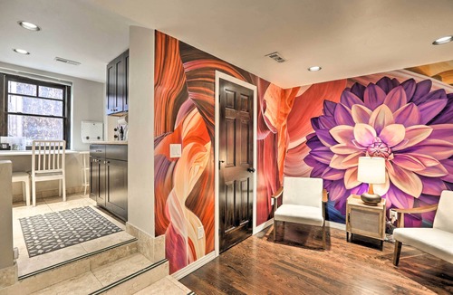 Country Club Apartment | Denver Apartment: Walk to Cheesman Park & 6th Ave!