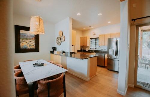 Vecinos Del Bosque Villa | Desert Sunset-Private Hot Tub-Pet Friendly-No Pet Fee!