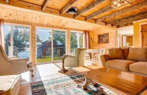 New Hampton House | Direct Lake Access! Quiet Waukewan Retreat