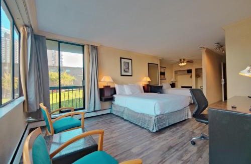 West End Apartment | Divya Sutra Suites on Robson Downtown Vancouver